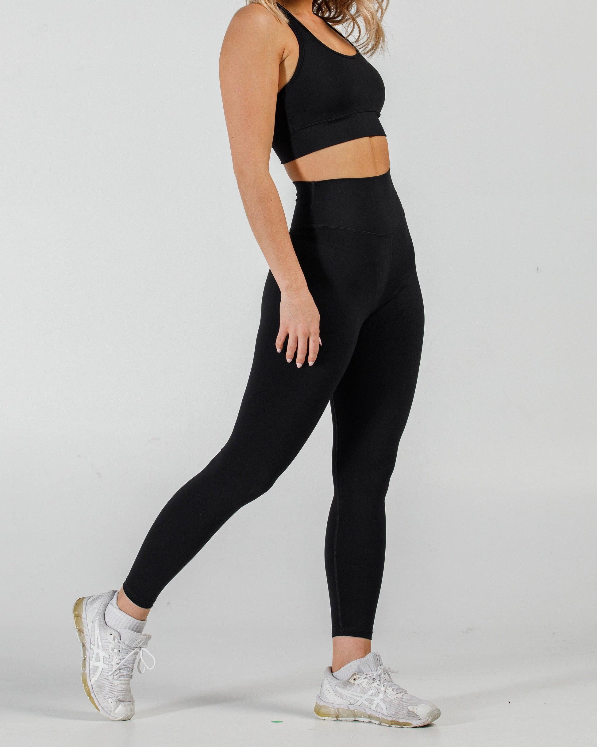 Active Basics Pants / Shorts Active Basics Performance Full Length Legging
